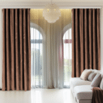 Draperii cu inserții aurii - Maro