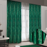 Draperii cu inserții aurii - Verde smarald